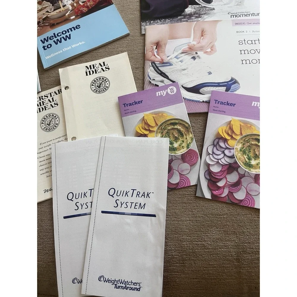 Weight Watchers Pocket Guide 2018 Welcome Book Trackers Meal Ideas Momentum Lot